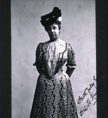 Portrait of Army Nurse Corps Superintendent Dita H. Kinney, circa 1901. Courtesy of the National Library of Medicine.