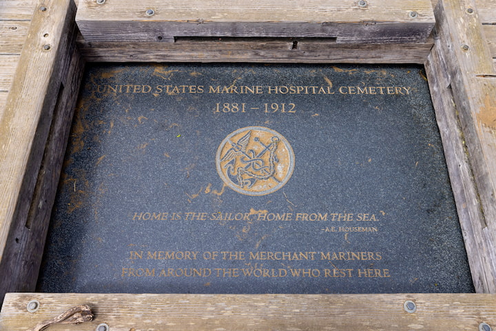 The plaque at the Marine Cemetery Vista in the Presidio.